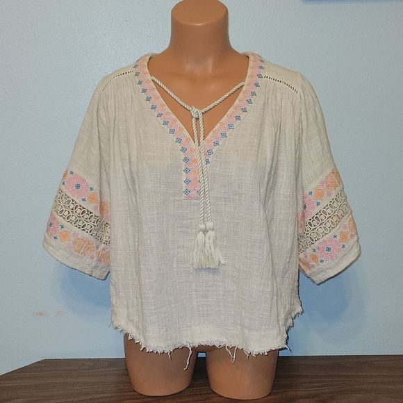 Vici Tops - VICI Boho Style Shirt/Top sz Small